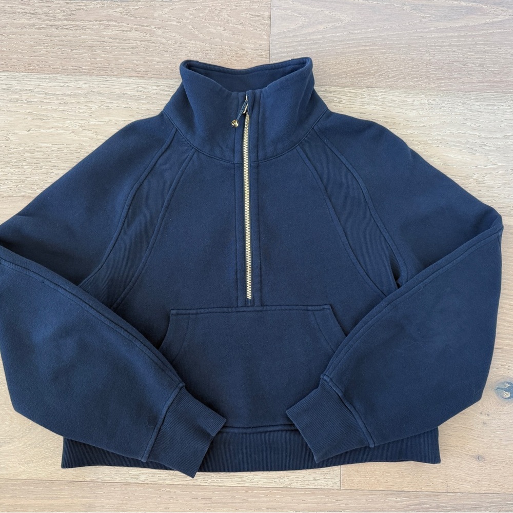 Lululemon Women’s Scuba Navy Gold Cropped Half Zip Sweatshirt XS S